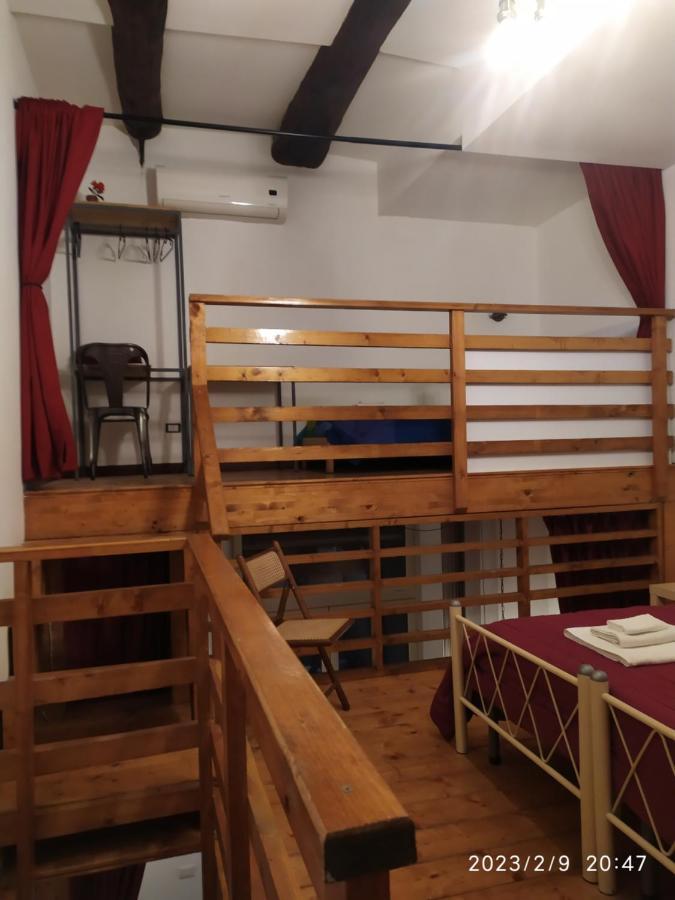 Il Castello Apartment Νάπολη Εξωτερικό φωτογραφία